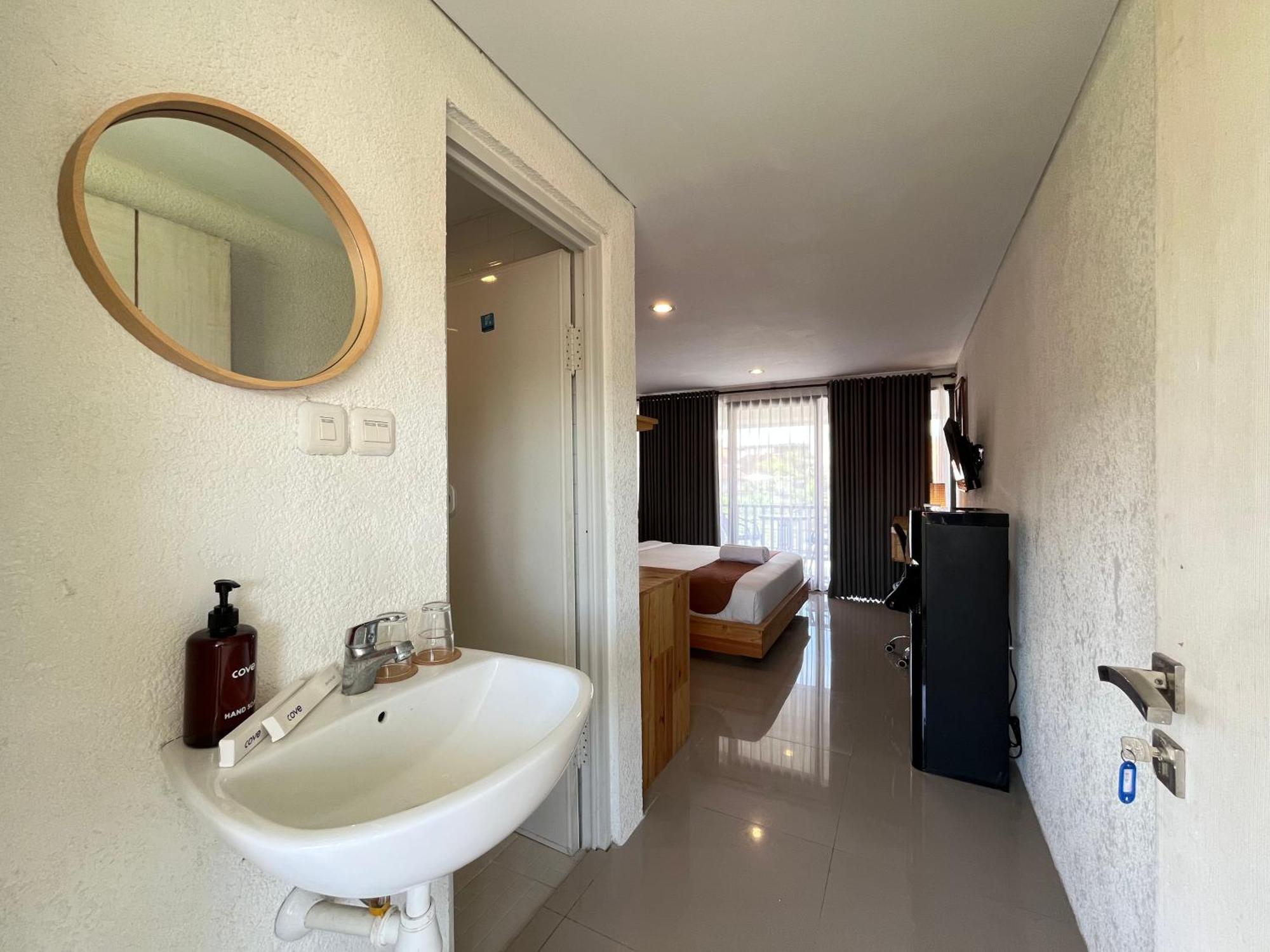Cove Wong Village Denpasar  Luaran gambar